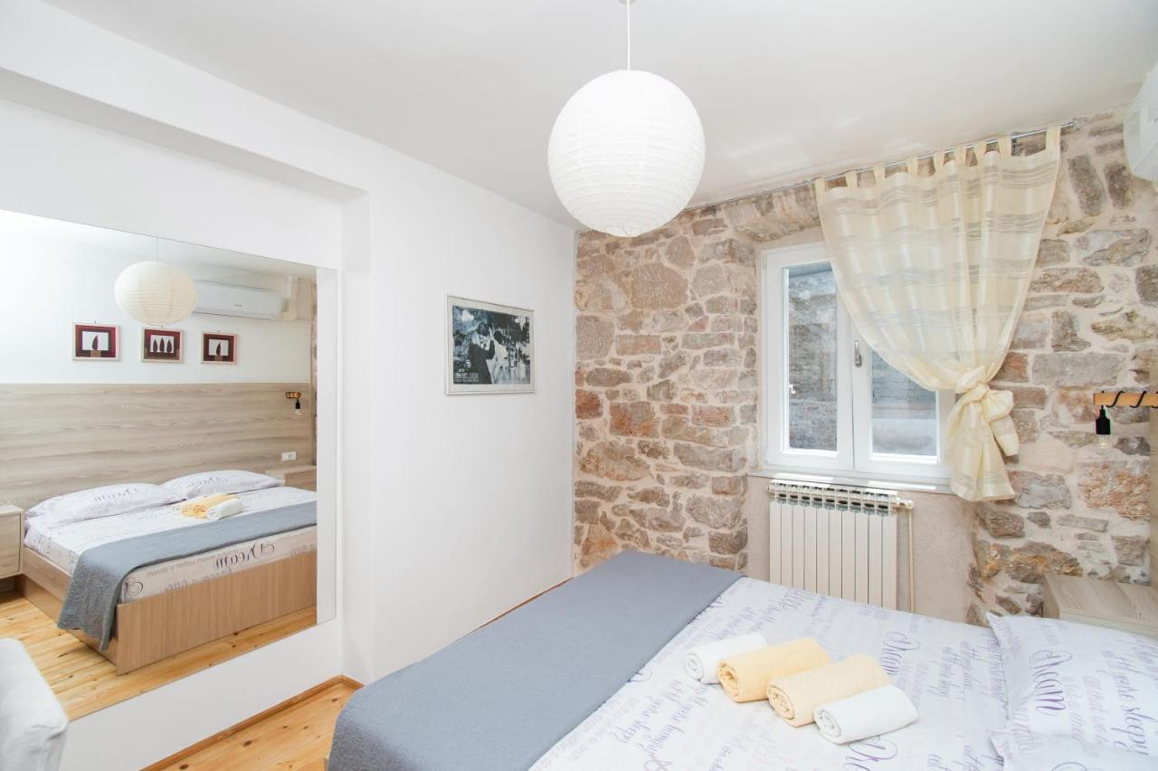 Apartment Julija Vodice Extérieur photo